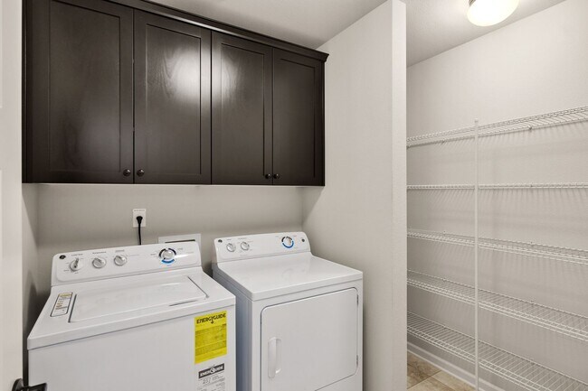 Building Photo - 9359 SW Treble Ln