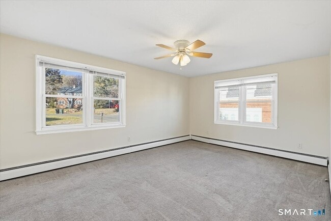 Building Photo - 194 Cherry St