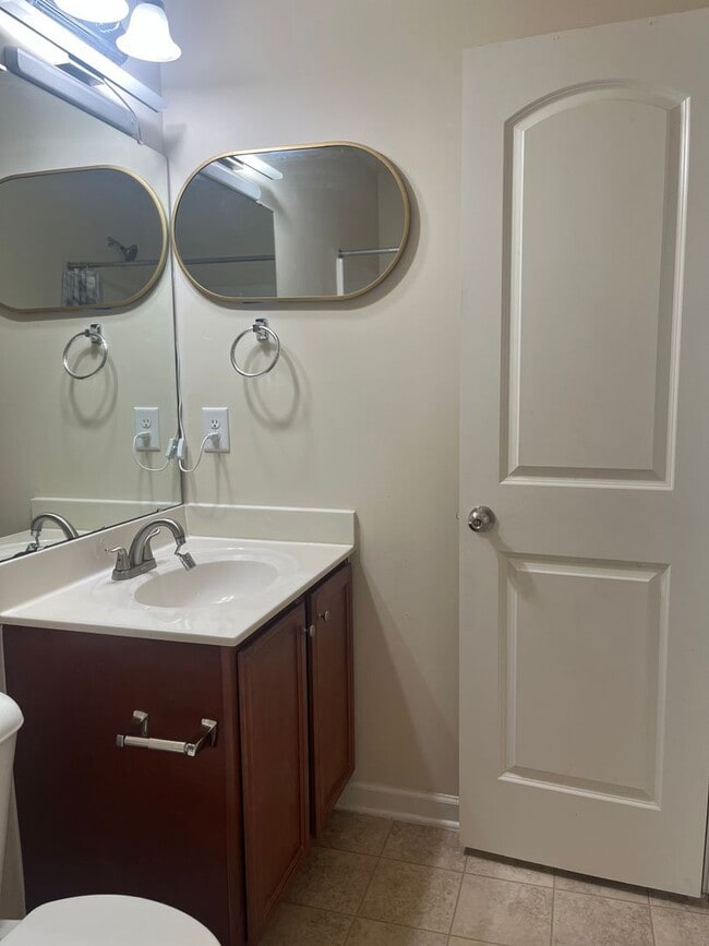 Building Photo - Charming Knightdale Residence, Available Now!