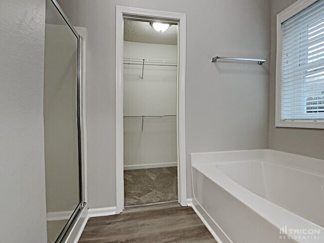Building Photo - 3282 Newtons Crest Cir