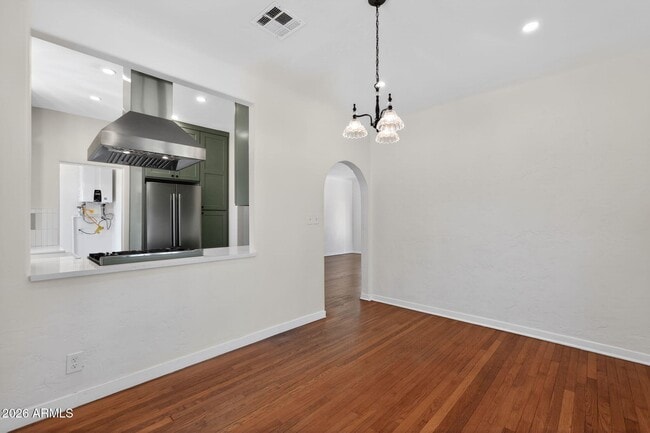 Building Photo - 311 West Campbell Ave