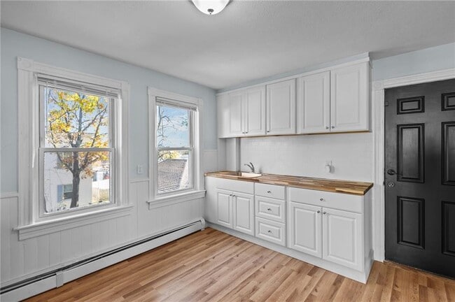 Primary Photo - 60 Morris Ave