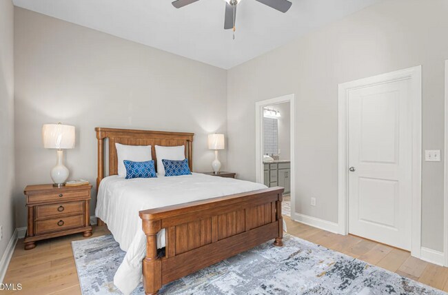 Building Photo - Three bedroom, 3.5 bath newly constructed townhome in Burlington