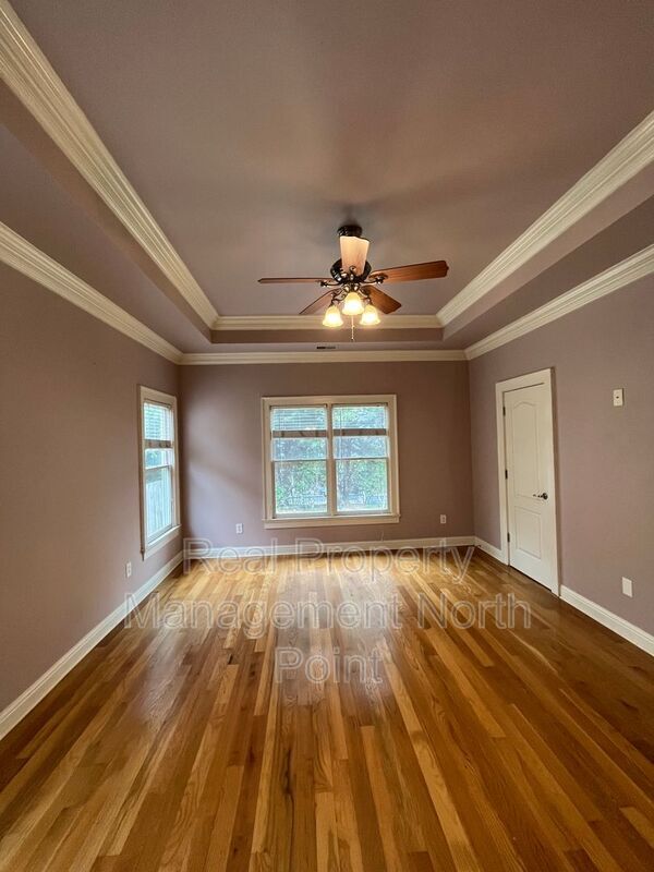 Building Photo - 1357 Eubanks Ave