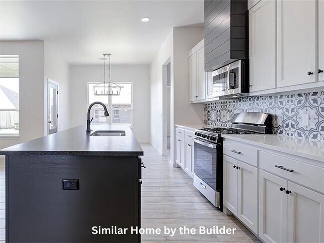 Building Photo - 2008 W Flintlock Wy