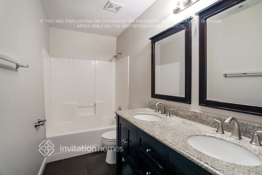 Building Photo - 708 Meadowgate Dr