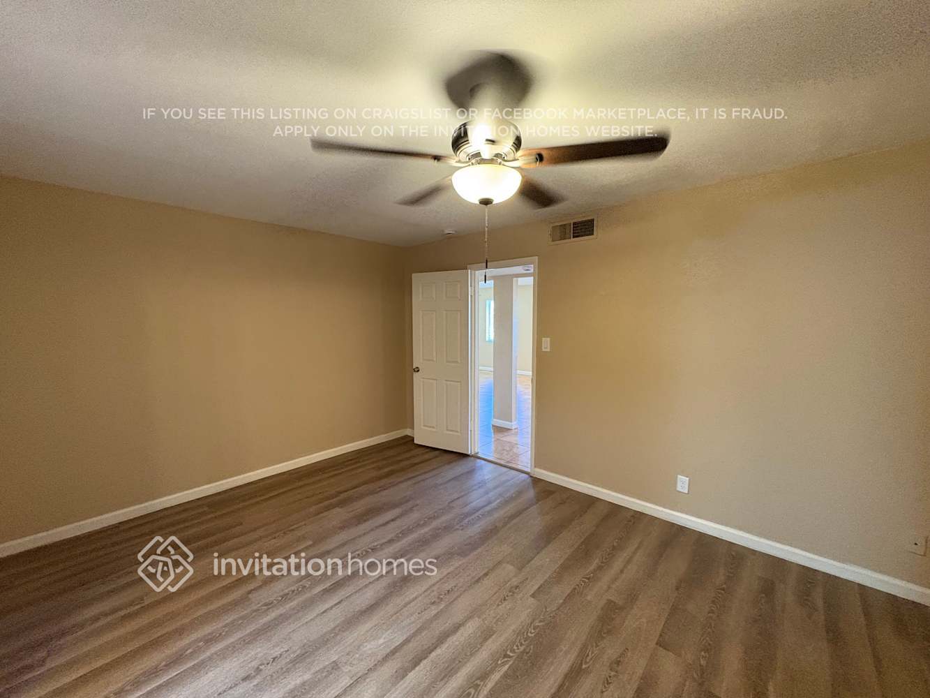 Building Photo - 2315 W St John Rd