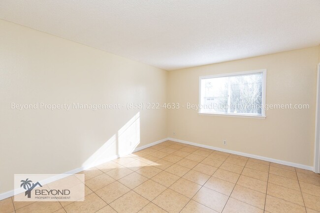 Building Photo - ****Charming 2BD CONDO IN THE HEART OF NOR...