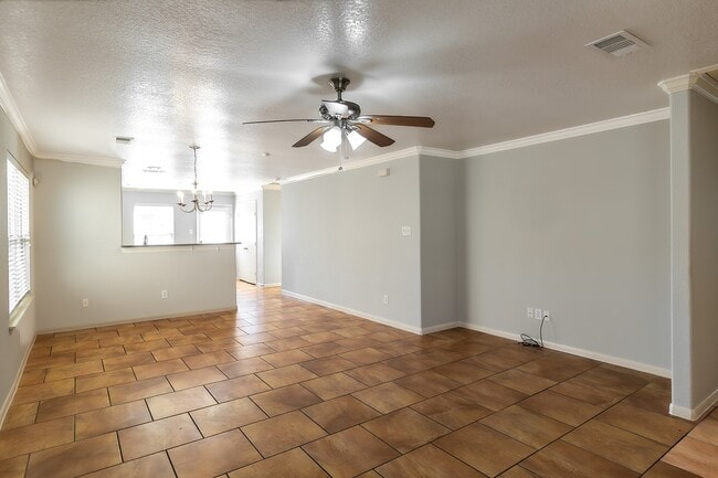 Building Photo - 12907 Regalshire Ct