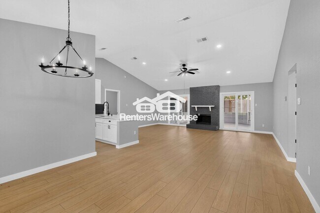 Building Photo - 3945 Spoonwood Ln