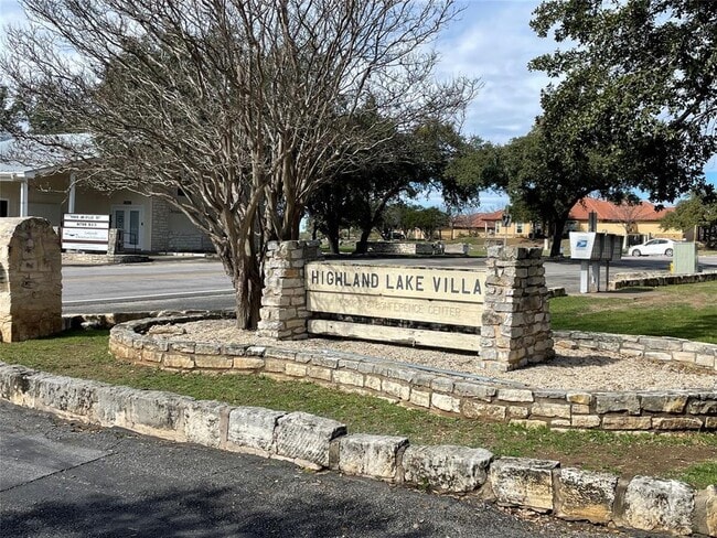 Primary Photo - 21013 Highland Lake Dr