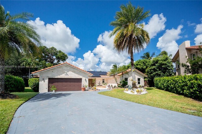 Building Photo - 9881 SW 1st Ct