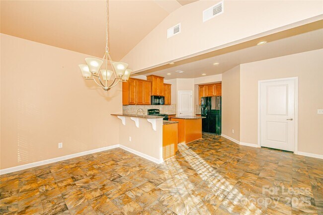 Building Photo - 7402 Dover Mill Dr SW