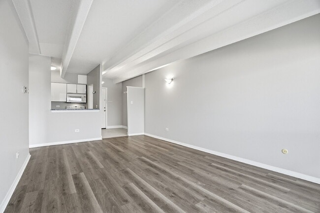 Building Photo - $1,545.94 - 1 Bed, 1 Bath Condo in the Heart of Denver!