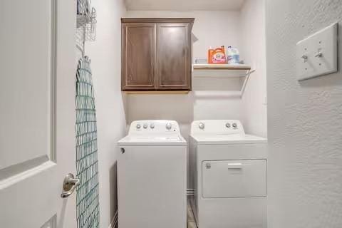 Building Photo - 10040 Eagle Pass Pl