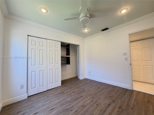 Building Photo - 20888 Sugarloaf Ln