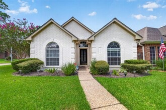 Building Photo - 14303 Reissen Ln