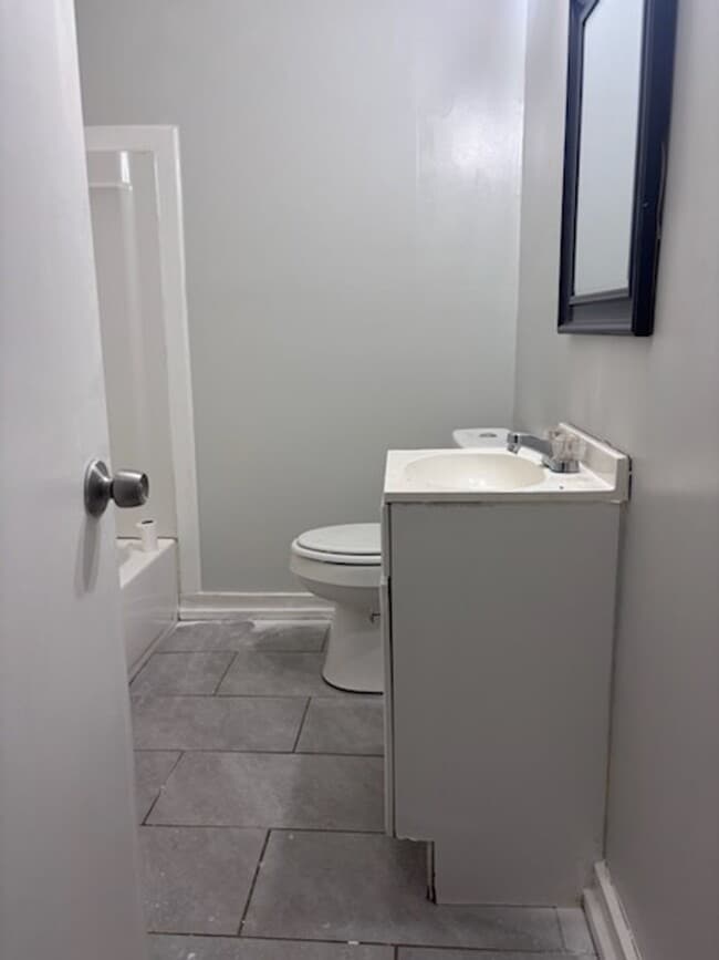 Building Photo - 5448 Keele St