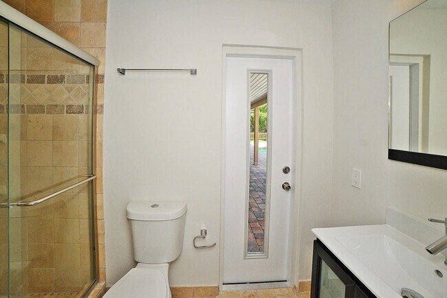 Building Photo - 6943 Giralda Cir
