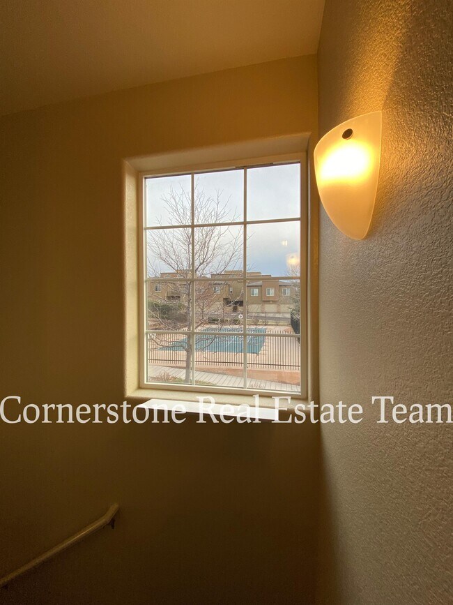 Building Photo - 4830 Kerry Lynn View