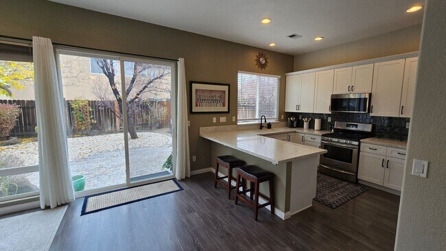 Building Photo - Single Story South Reno Home in Gated Community