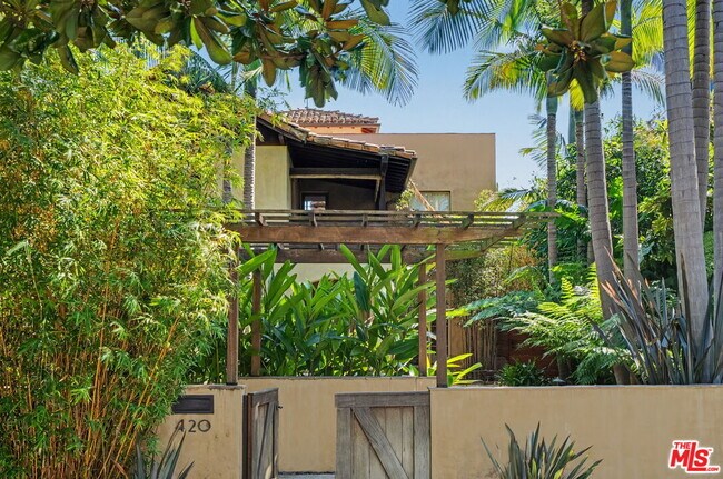 Building Photo - 420 Alta Ave