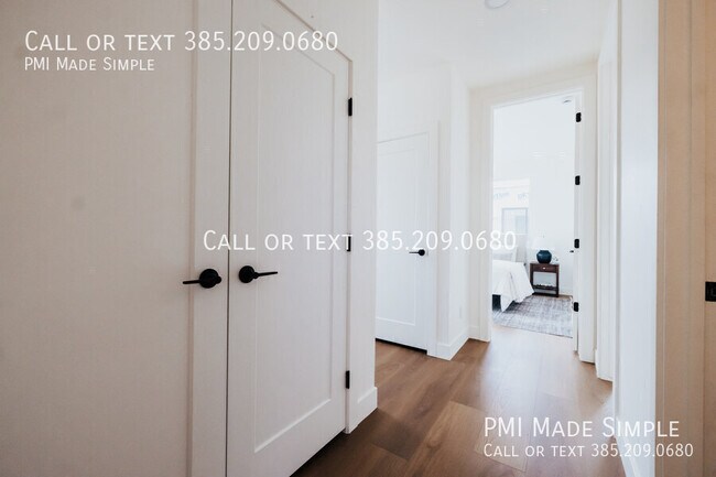 Building Photo - 1380 S 900 W