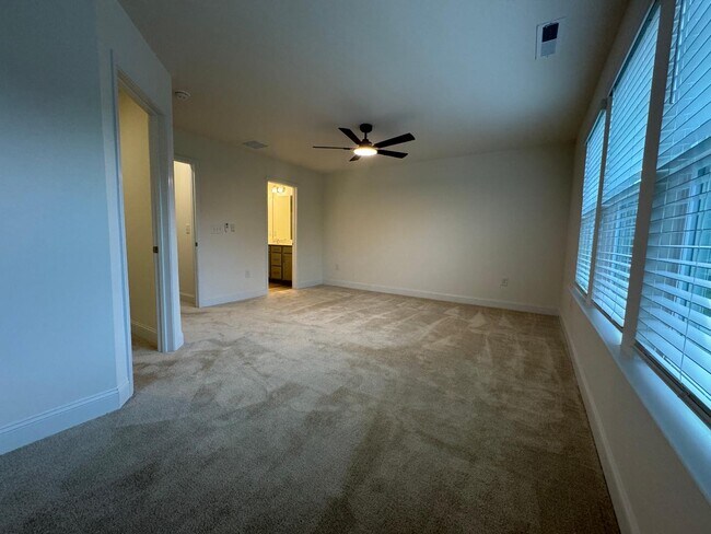 Building Photo - 47 Honeydew Wy