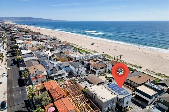 Building Photo - 3208 Ocean Dr