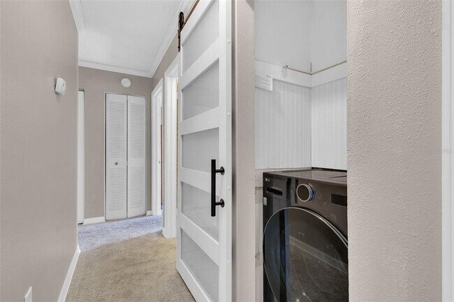 Building Photo - 3847 35th Way S