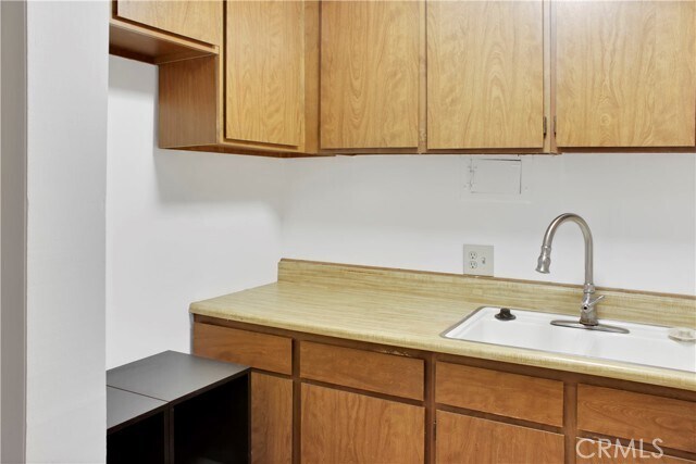 Building Photo - 600 E Sierra Madre Blvd