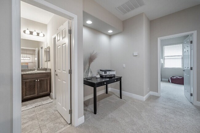 Building Photo - 10261 Blossom Trail