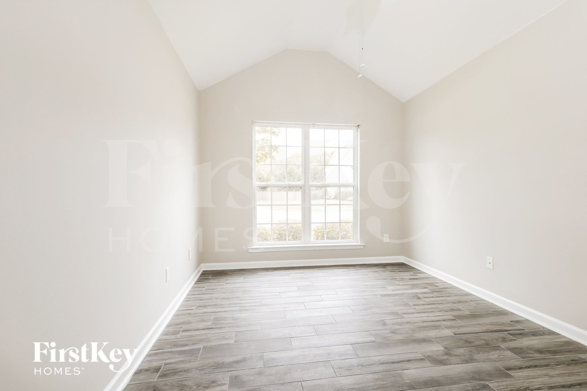 Building Photo - 120 Ellington Dr