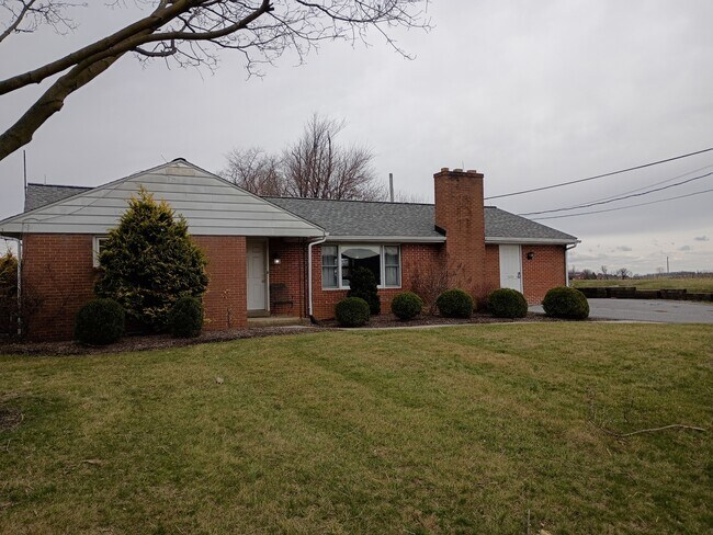 Building Photo - 445 Schaeffer Rd