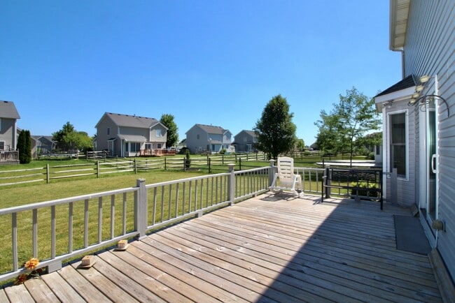Building Photo - 3 Bedroom House for Rent