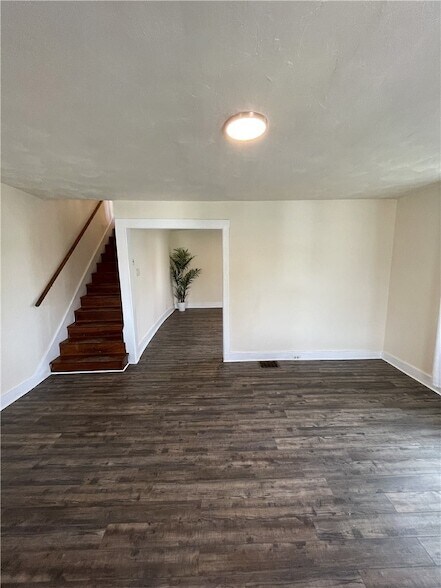 Building Photo - 238 Philadelphia St