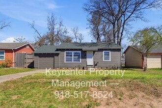 Building Photo - Charming 2 Bed On Riverside! | Immediate Move In Available | Pictures Coming Soon!