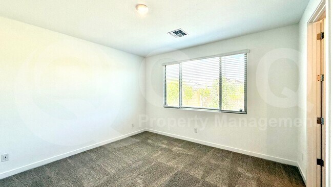 Building Photo - 2064 W Sienna Bouquet Pl