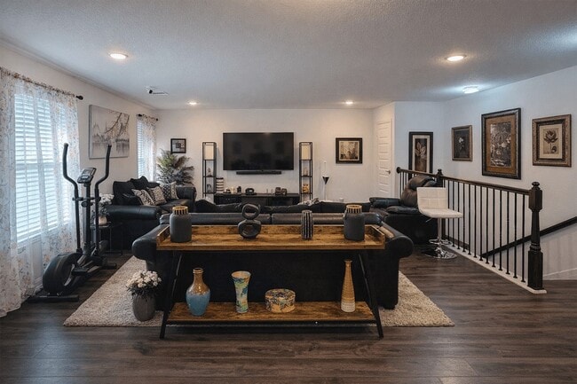 Building Photo - 31606 Roldan Ln