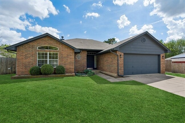 Building Photo - 1708 Creekside Ct