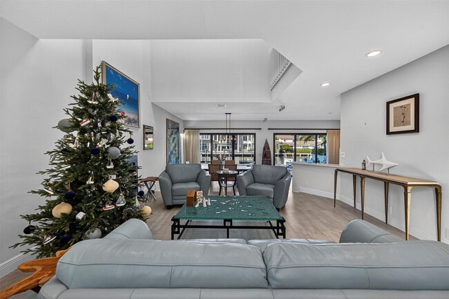 Building Photo - 1505 SE 11th St