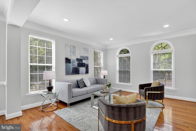 Building Photo - 14040 Natia Manor Dr