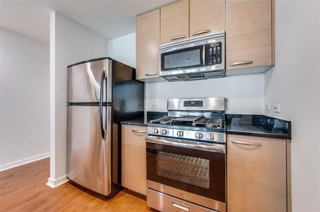 Building Photo - 1200 Main St