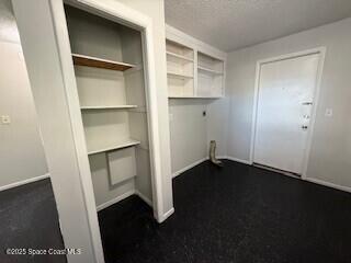 Building Photo - 709 Thomas Ln