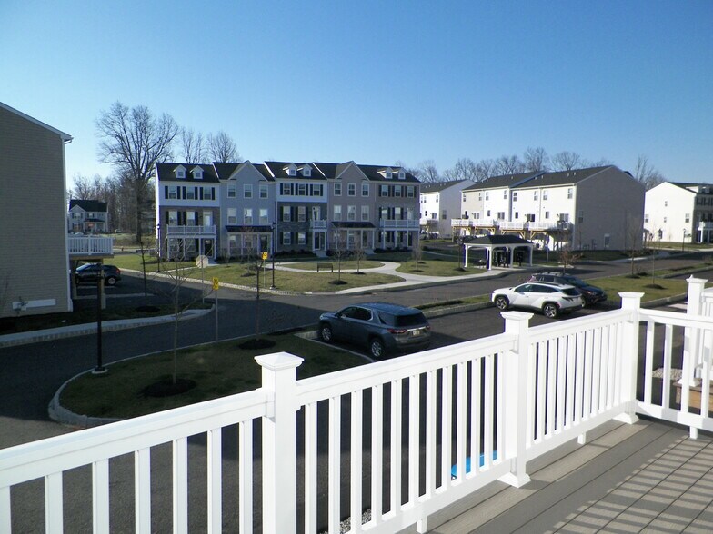 Building Photo - 4858 Stump Rd