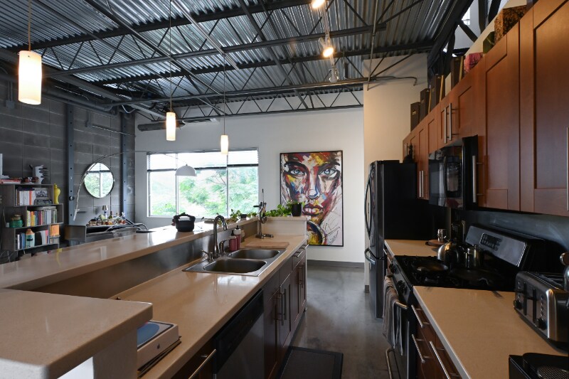 Building Photo - 4801 S Congress Ave