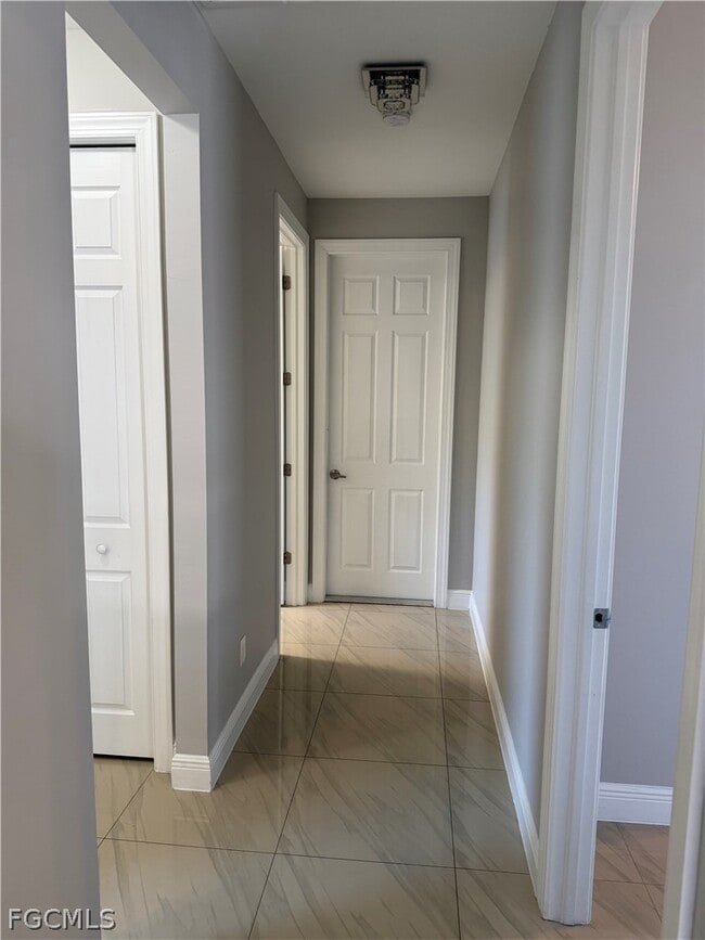 Building Photo - 3013 4th St W