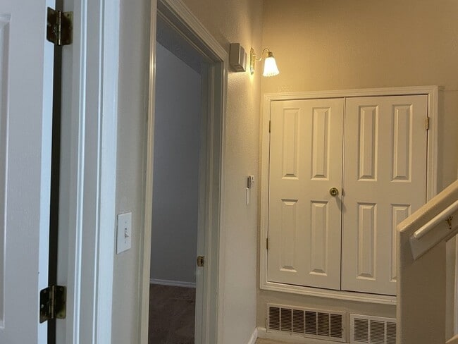 Building Photo - 4437 Loma Clara Ct