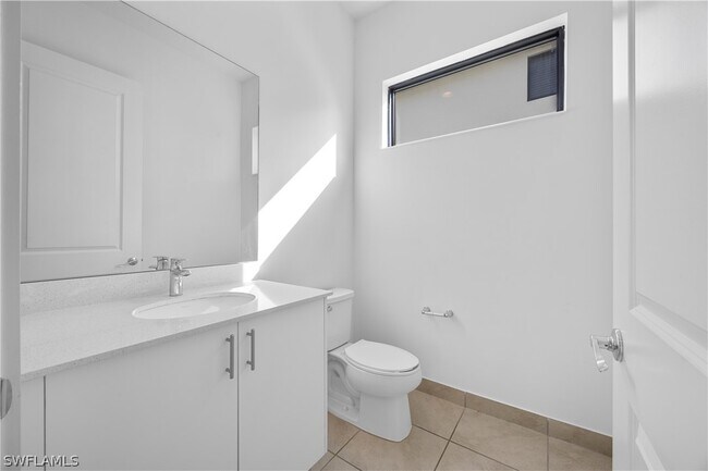 Building Photo - 5032 Frattina St.