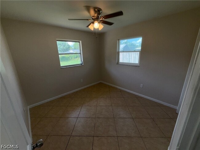 Building Photo - 1101 Leeland Heights Blvd E